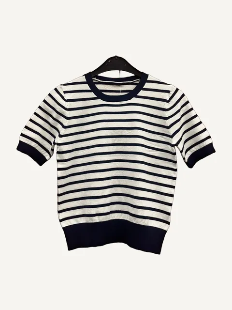 Gestreiftes Kurzarm-Strickshirt